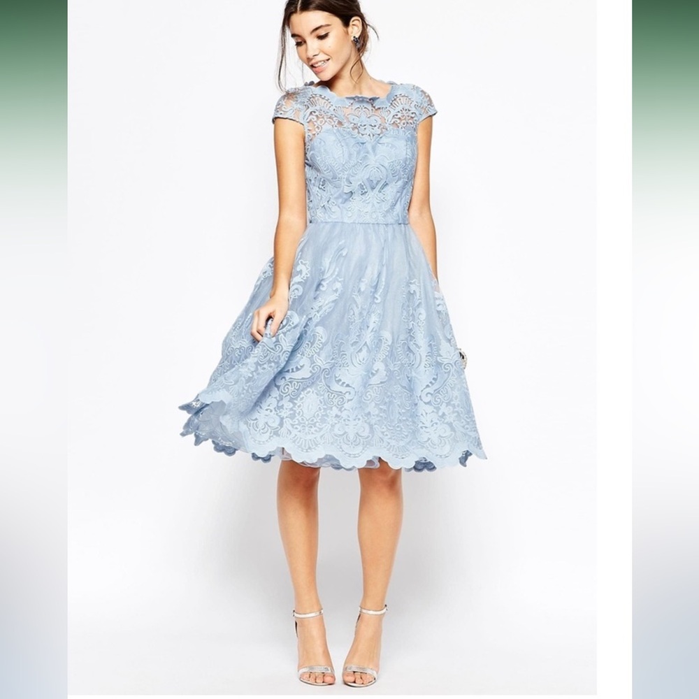 CHI CHI LONDON Rhiannon Lace Blue Midi Dress Size 10 Large NEW